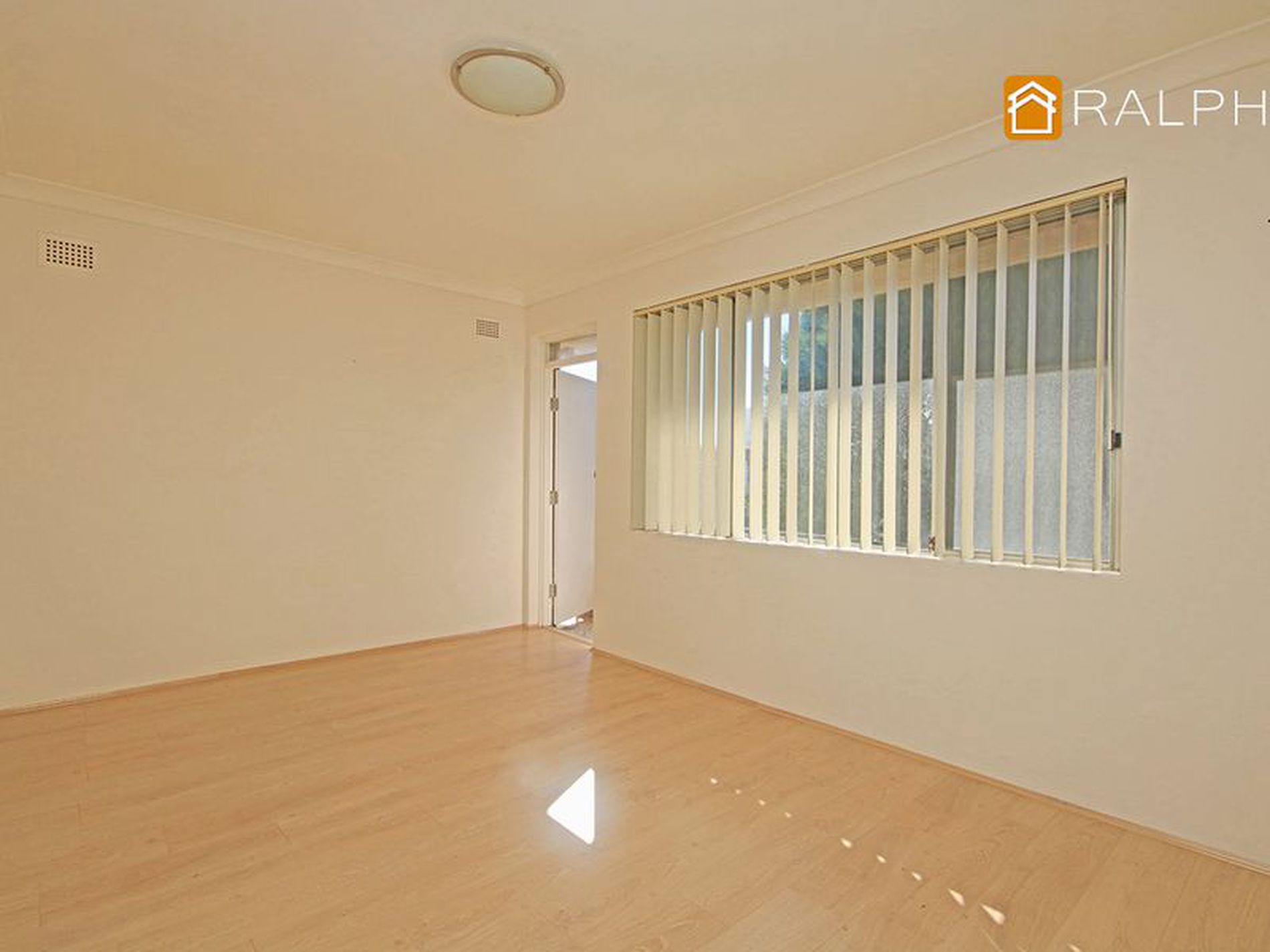 5 / 1 Flora Street, Roselands