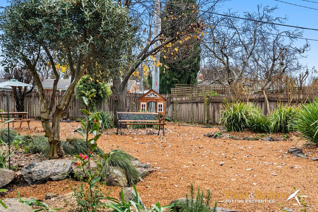 27 Tardent Street, Downer