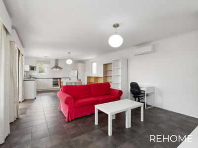 Granny Flat / 16 Glover Street, Dianella