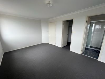 66 Minnamurra Circuit, Prestons