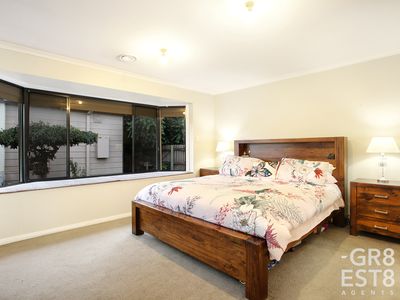 4 Tingle Close, Narre Warren