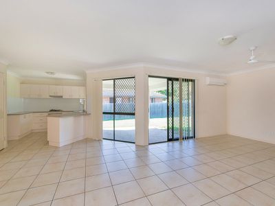 14 Baden Jones Way, North Booval