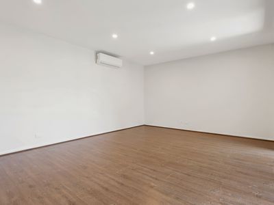 2 Taya Lane, Point Cook