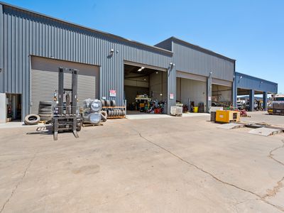 48 Great Eastern Highway, Somerville