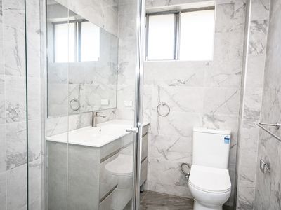 7 / 16 Renown Avenue, Wiley Park