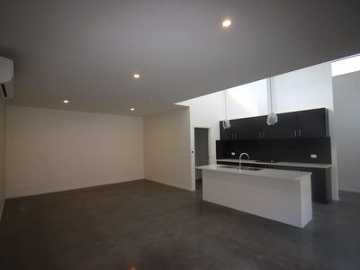 2 / 26 Settlement Road, Belmont