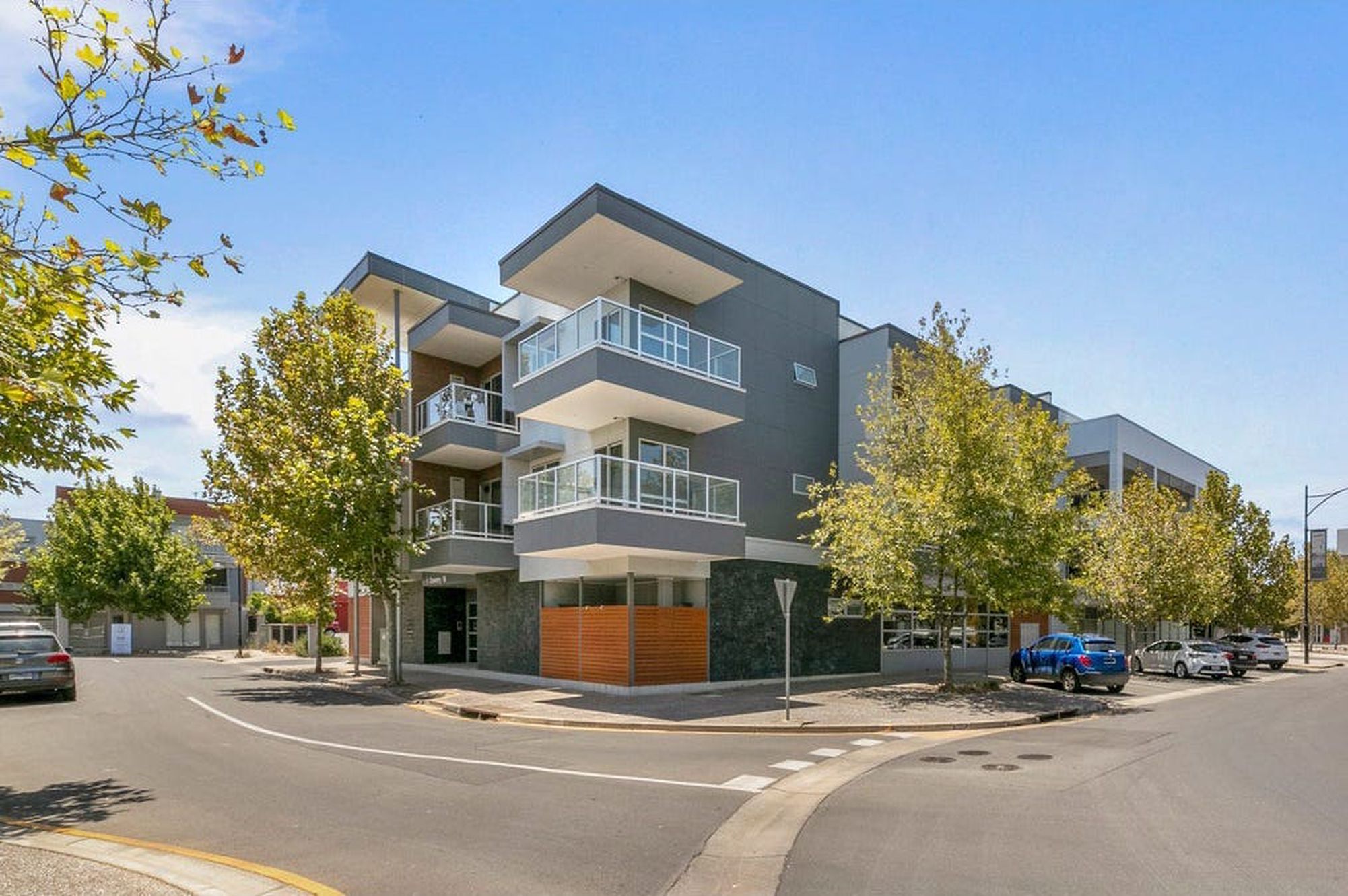 1 / 1 Coventry Street, Mawson Lakes