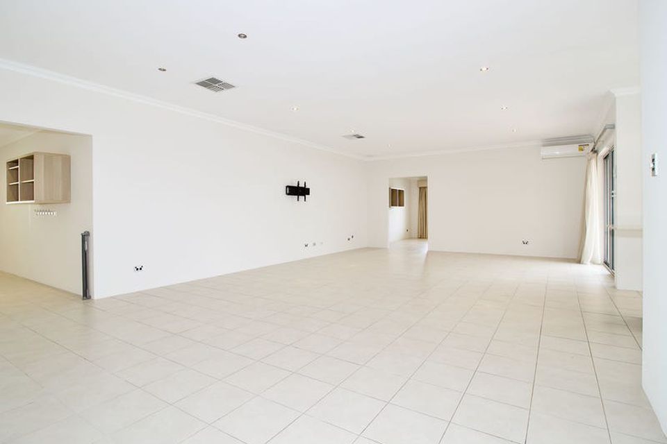 22 Searchers Crescent , Baldivis