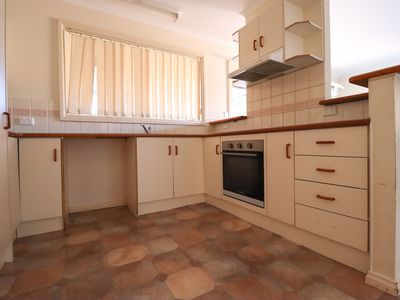 18 / 35 Egret Crescent, South Hedland