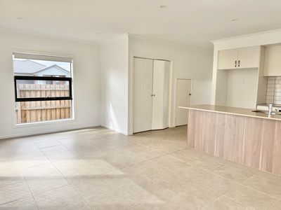 21 Munoz Walk, Wyndham Vale