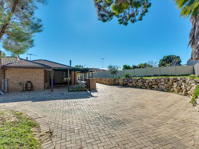 1 Newquay Close, Yanchep