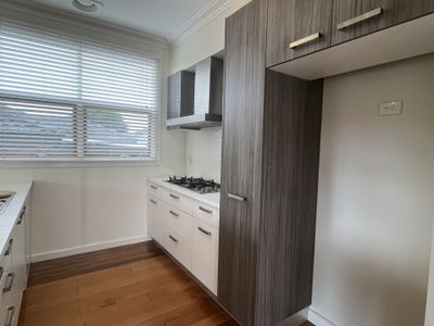 18 Autumn Street, Belmont