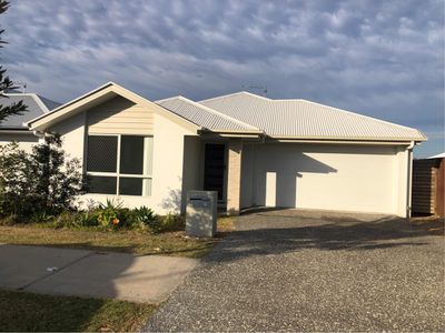 62 Mackellar Way, Walloon