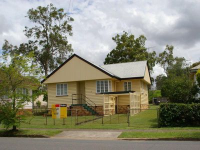 29 Broadwater Road, Mount Gravatt East