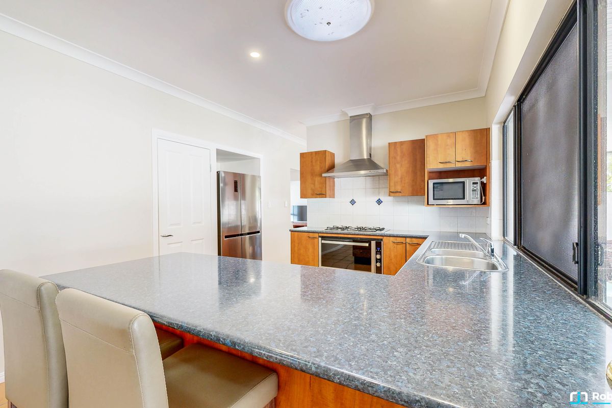 16 Tibrogargan Place, Pelican Waters