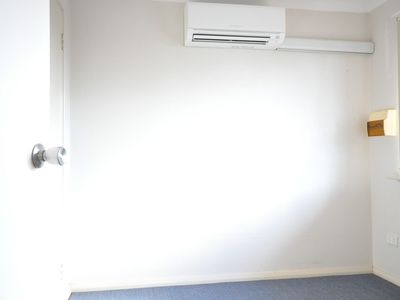 9 / 1 Cowra Drive, Newman