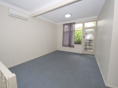 52 Wren Steet, Condell Park