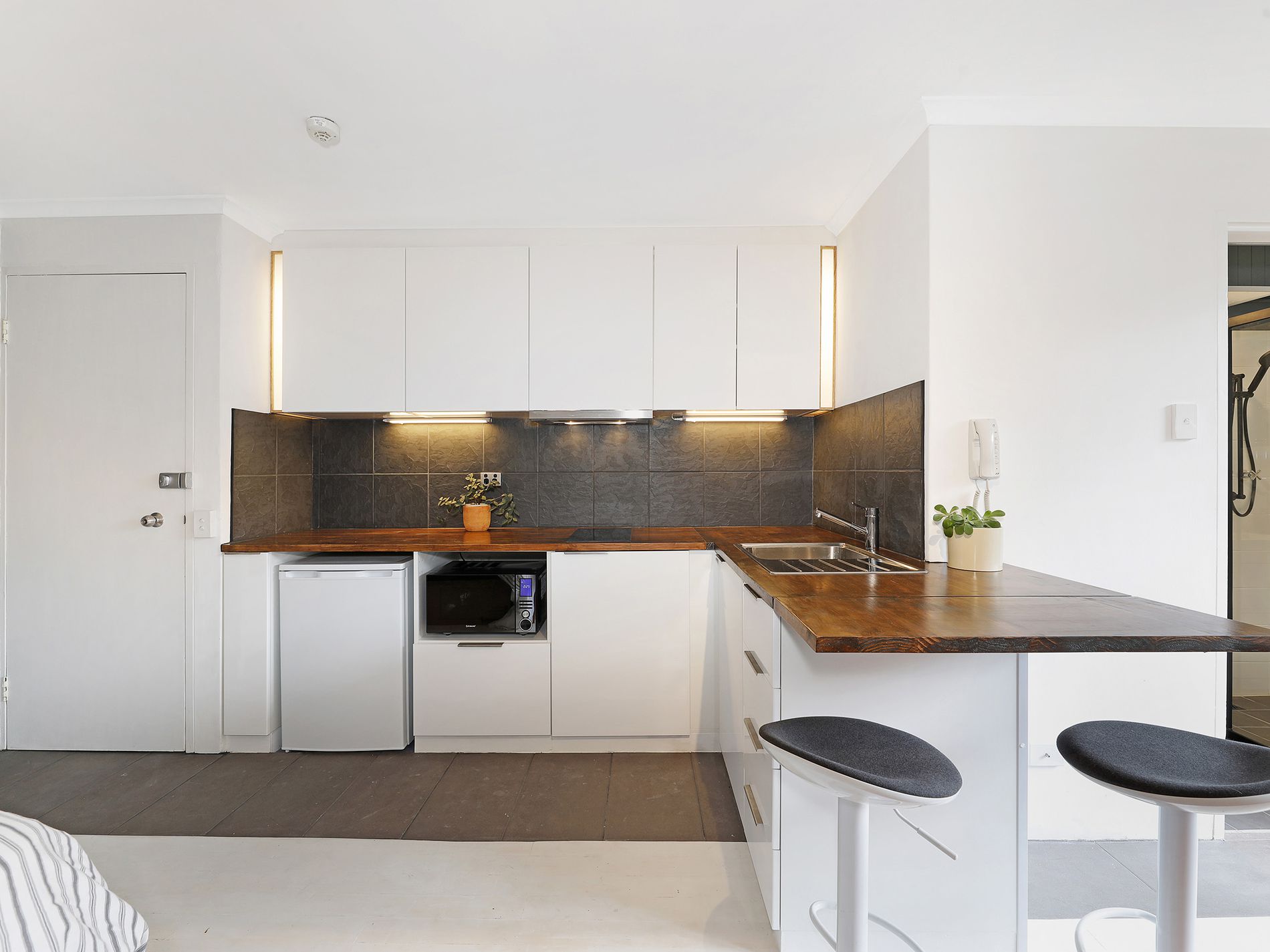27 / 51 Hereford Street, Glebe - Image 1