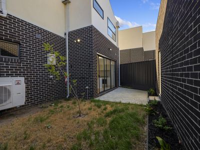 1/66 Ward Street, Glenroy