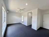 78 Redcomb Drive, Park Ridge