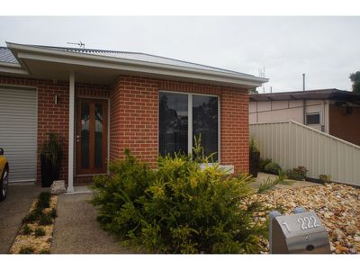 1 / 222 Baillie Street,, Horsham