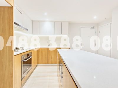 C305 / 26 Footbridge Boulevard, Wentworth Point