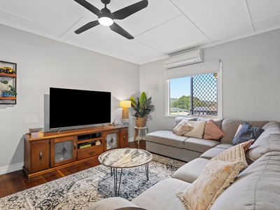 207 Blackstone Road, Silkstone