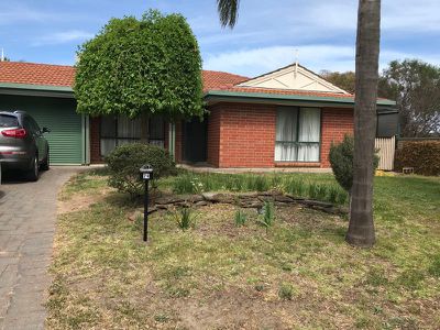 24 Shropshire Close, Old Reynella