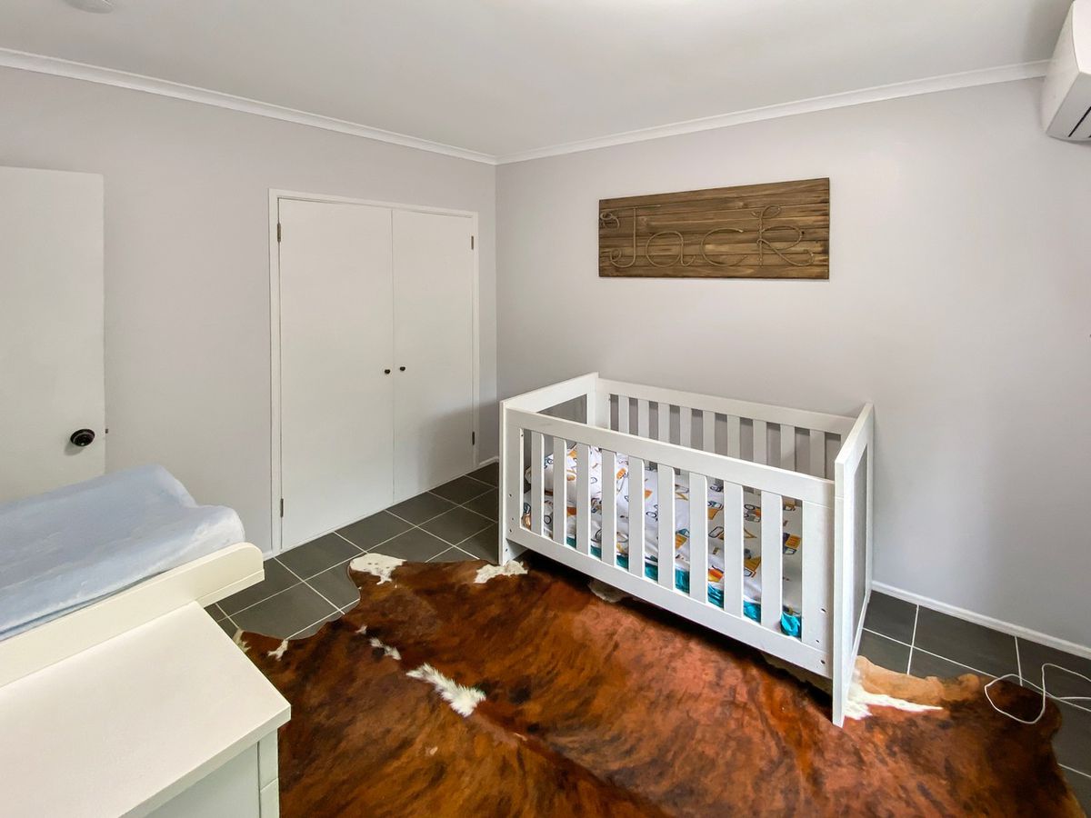 43 Tower Avenue, Atherton
