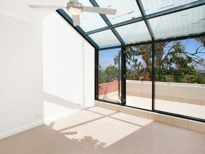 28 / 236 Pacific Highway, Crows Nest