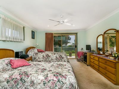 4 Portla Way, Ocean Shores