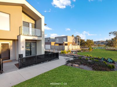 9 Opera Walk, Junction Village