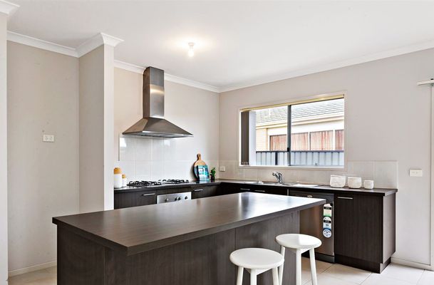 1 Brickwood Circuit, Craigieburn