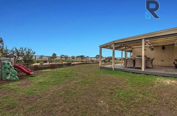 45 The Ridge, Oaklands Junction