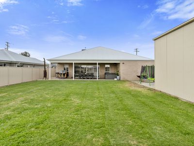 86 Bruton Street, Tocumwal