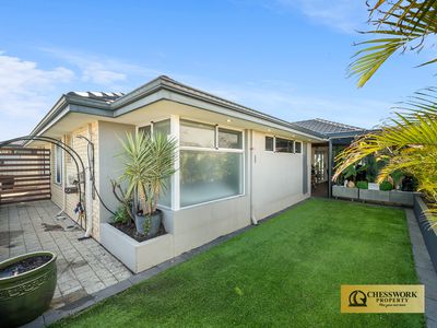 8 Soundview Rise, Yangebup