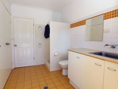 13 Stephen Street, Forster