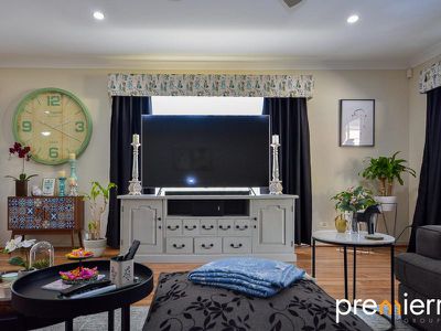 225 Jones Road, Bellbird Park