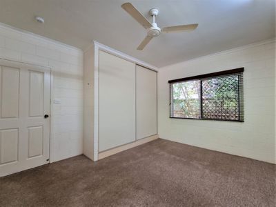 4 Wisteria Street, Atherton