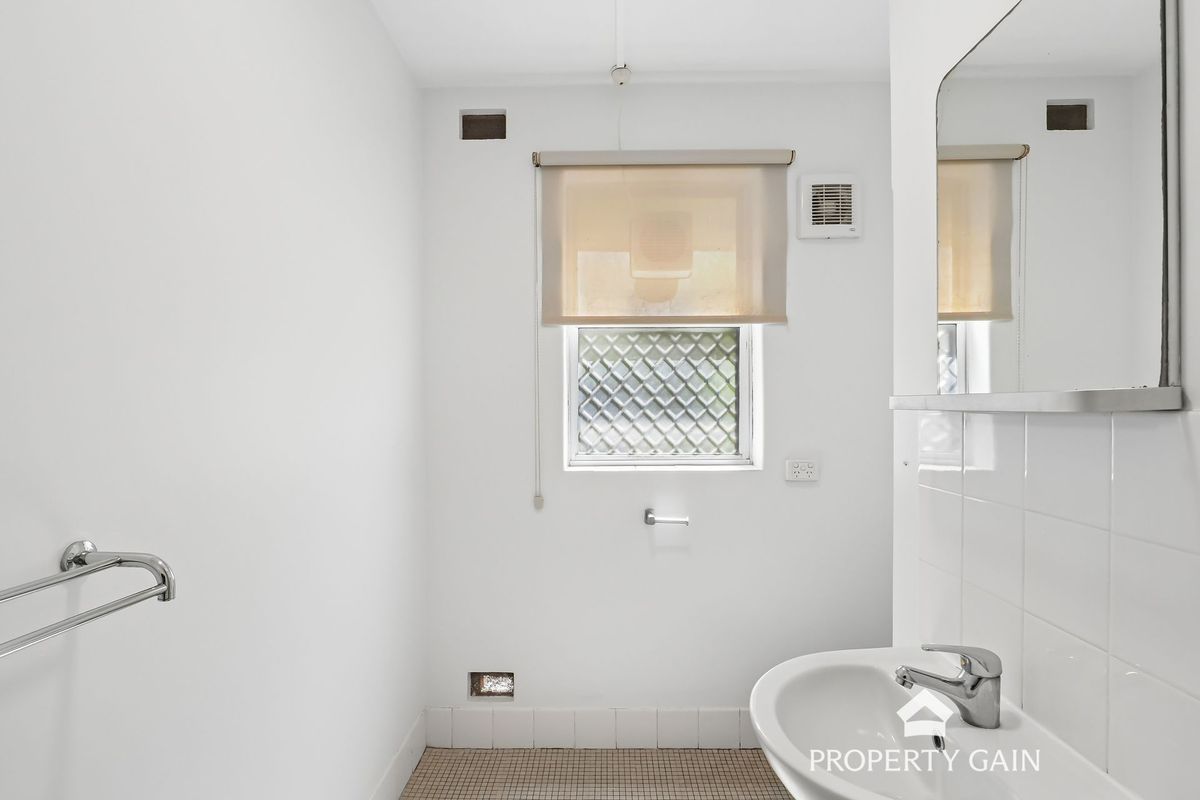 5 / 82 Broadway, Crawley