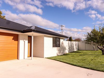 22 Church Street, Carrick