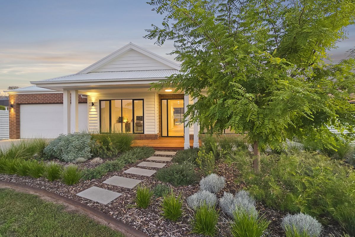 18 Maple Tree Boulevard, Mansfield