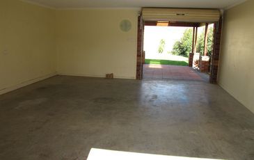 14 Catherine Place, Pakenham