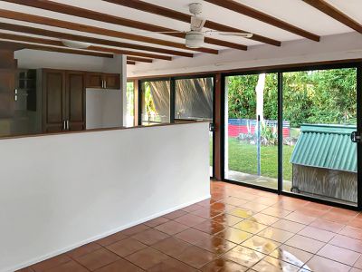 41 Larch Street, Tallebudgera