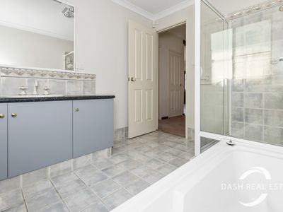 14 Resolute Way, Ocean Reef