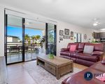 7006 Phoenix Palms Drive, Hope Island