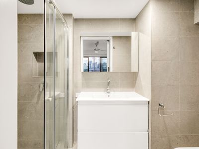 502 / 145 Victoria Street, Potts Point