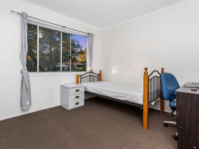 16 Bloodwood Street, Crestmead
