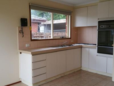 38 Rosella Avenue, Werribee