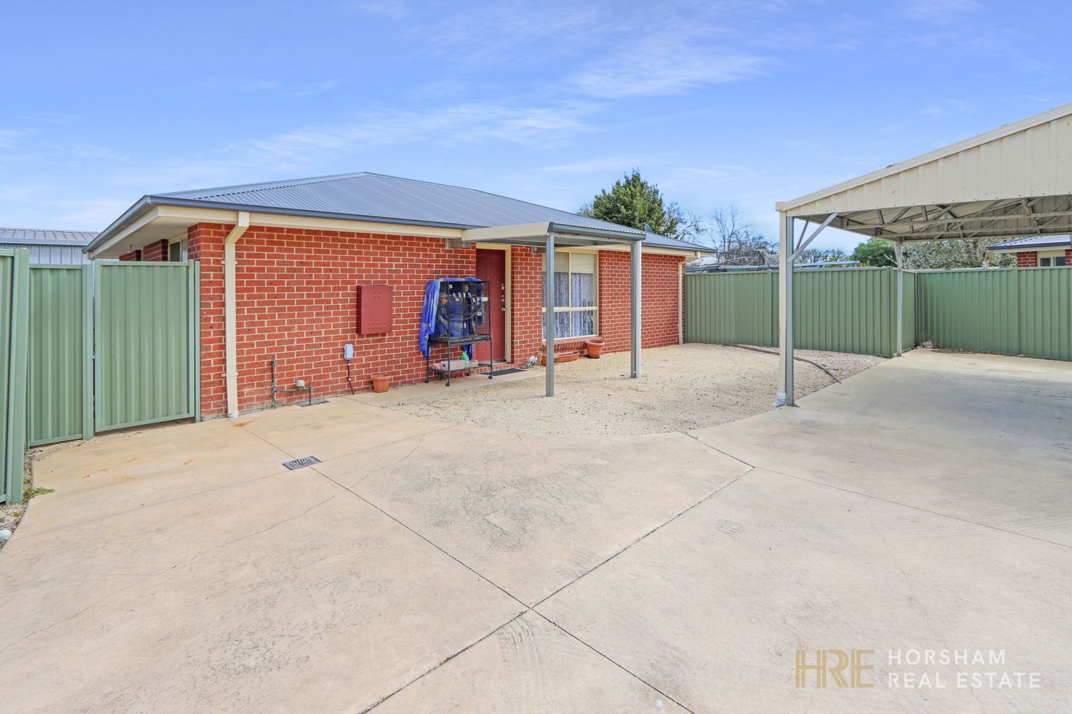 3 / 4 Remlaw Road, Horsham